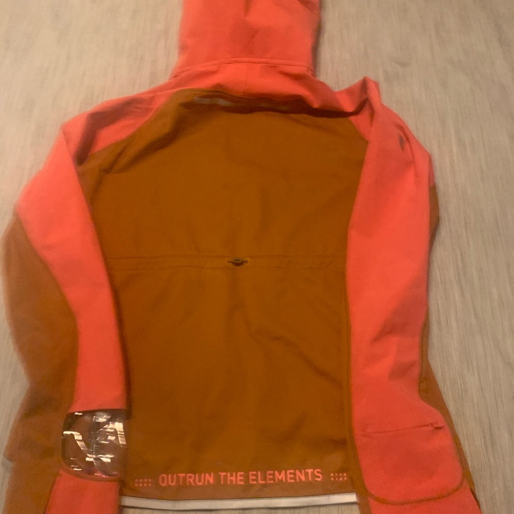 Helly Hansen PUMA X HH RUN JACKET - Picture 11 of 16